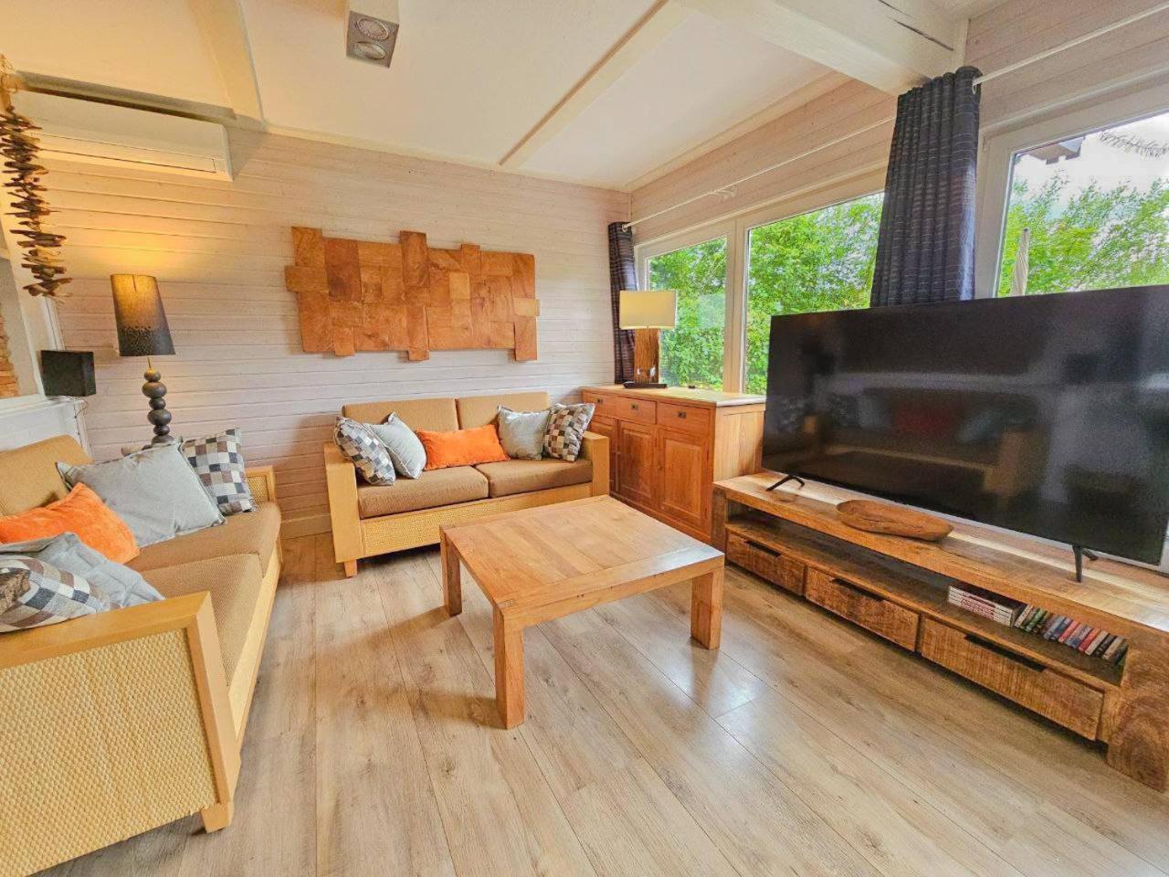 Ferienhaus "Gestiefelter Kater" Am See Im Bergland Kirchheim unter Teck Zewnętrze zdjęcie